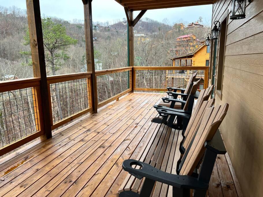 * * 4 Master Bedrooms, Views, Theater, Arcade, Evc Gatlinburg Zewnętrze zdjęcie