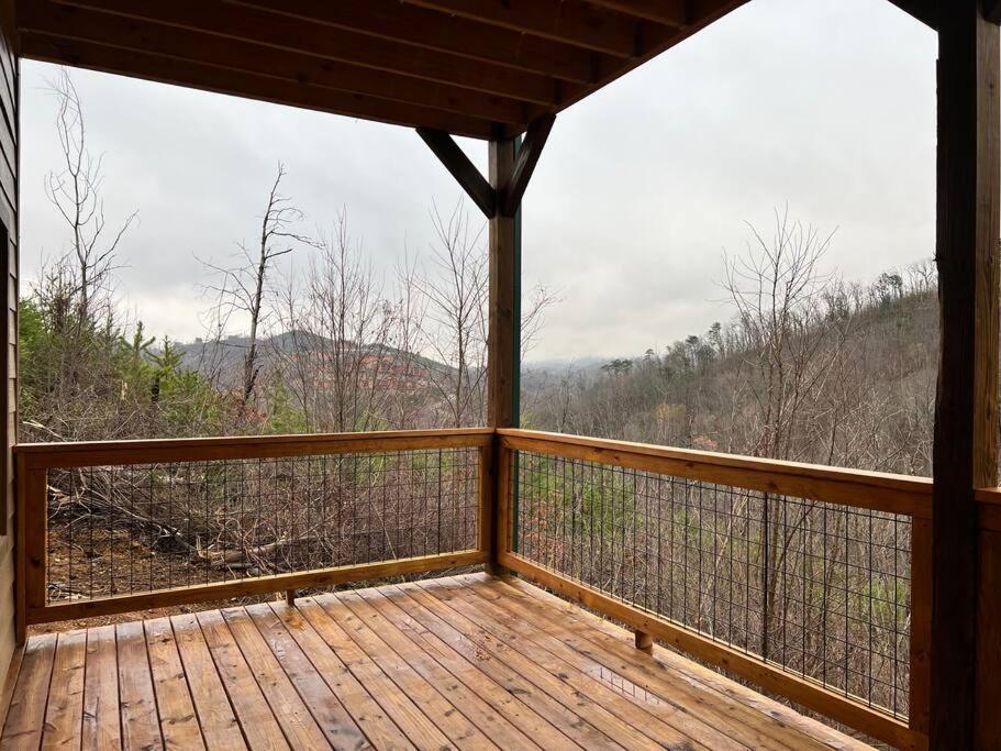 * * 4 Master Bedrooms, Views, Theater, Arcade, Evc Gatlinburg Zewnętrze zdjęcie