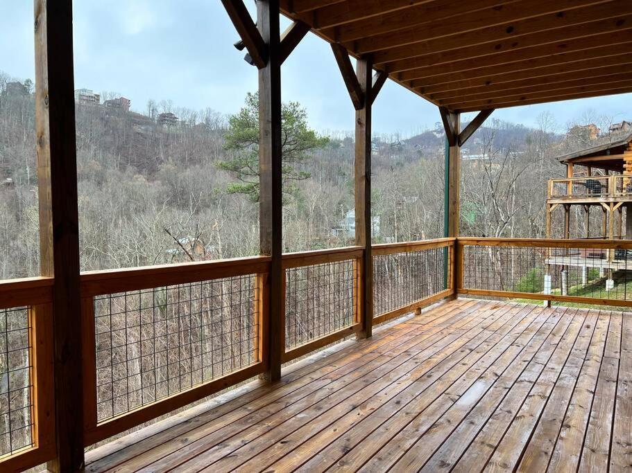 * * 4 Master Bedrooms, Views, Theater, Arcade, Evc Gatlinburg Zewnętrze zdjęcie
