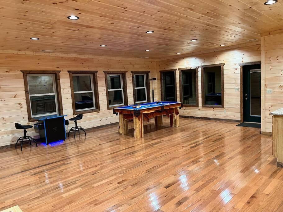 * * 4 Master Bedrooms, Views, Theater, Arcade, Evc Gatlinburg Zewnętrze zdjęcie
