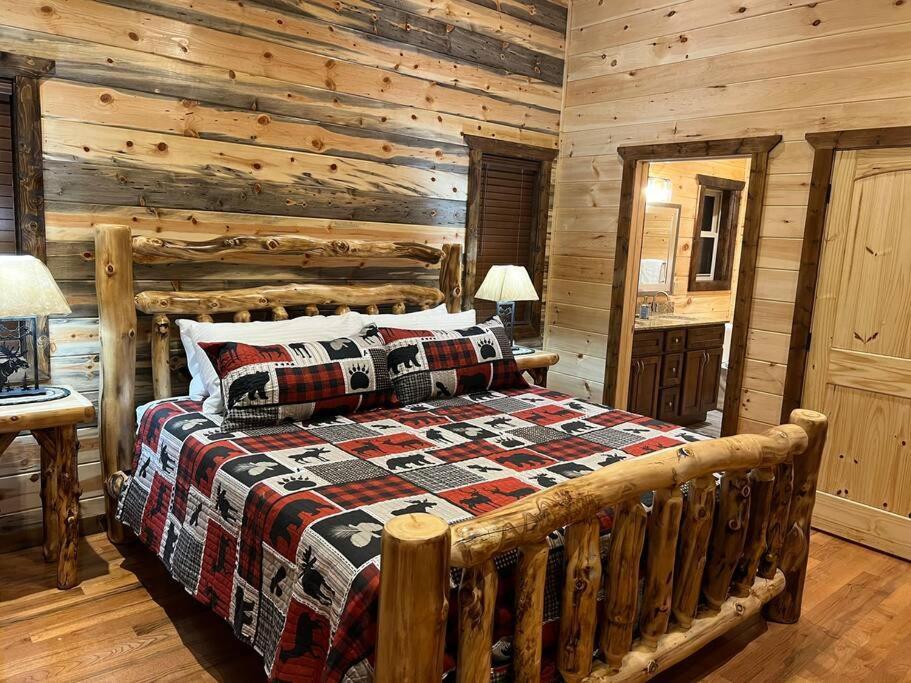 * * 4 Master Bedrooms, Views, Theater, Arcade, Evc Gatlinburg Zewnętrze zdjęcie